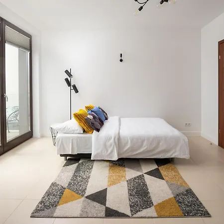 Browary Warszawskie Modern By Bookinghost Lejlighed *